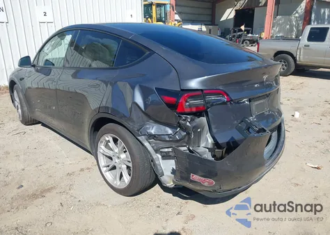 2023 Tesla Model Y Awd/Long Range Dual Motor All-Wheel Drive from USA, damaged, VIN 7SAYGDEE5PF914785